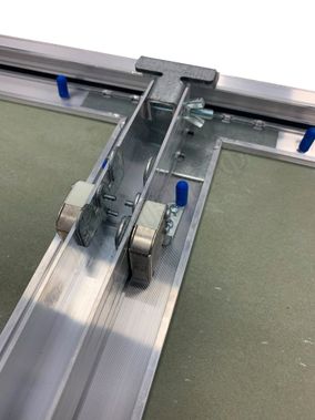 Люк под покраску Хаммер Гиппократ для установки в стену, 2 створки, съёмная перегородка 600*850 Люк под покраску Хаммер Гиппократ для установки в стену, 2 створки, съёмная перегородка 600*850